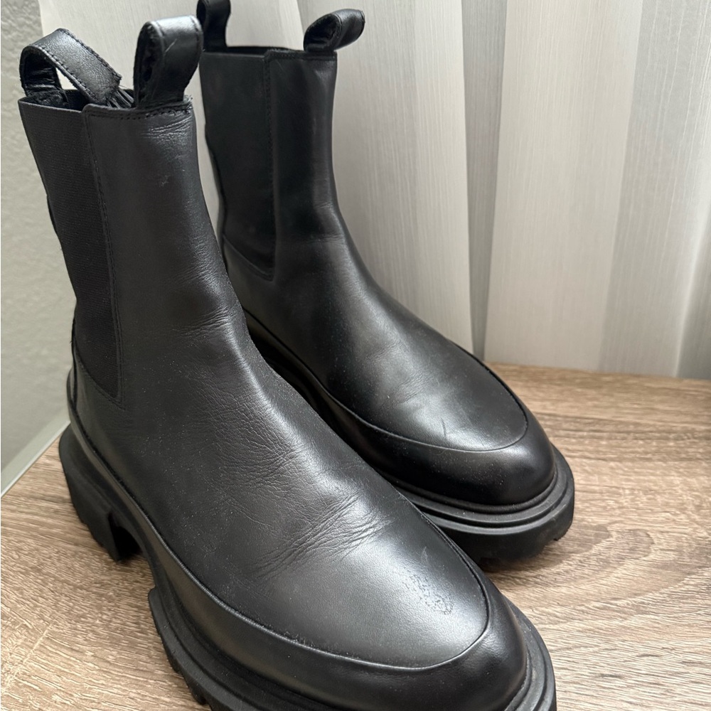 All Saints Black Harlee Lug Sole Chelsea Boots - Picture 2 of 5